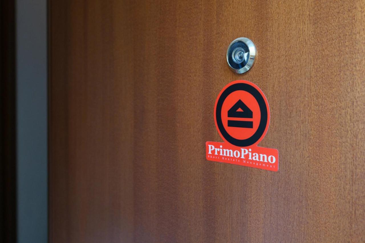Primopiano - Colonne 18 Apartment Milan Luaran gambar